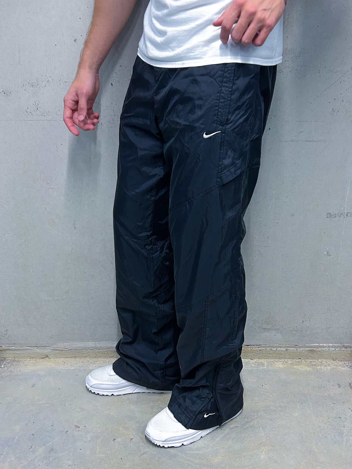 Nike Vintage Trackpants | L