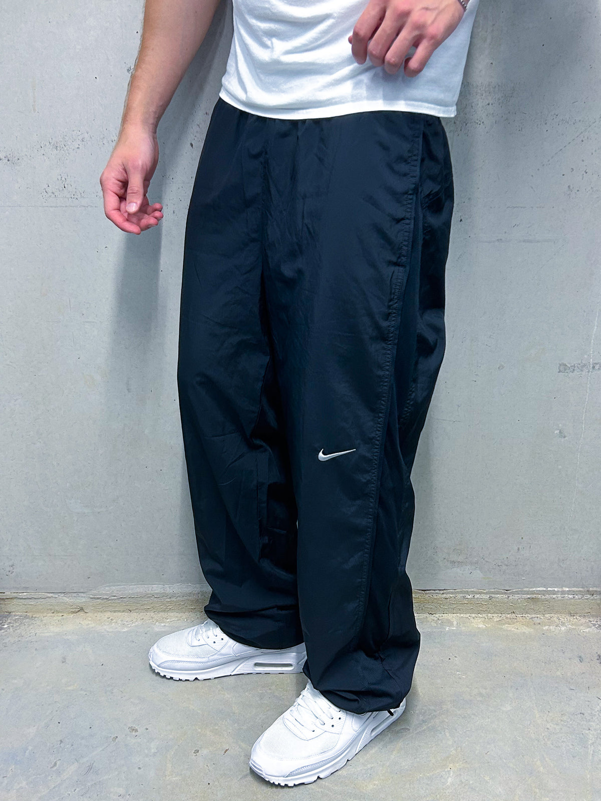 Nike Vintage Trackpants | L