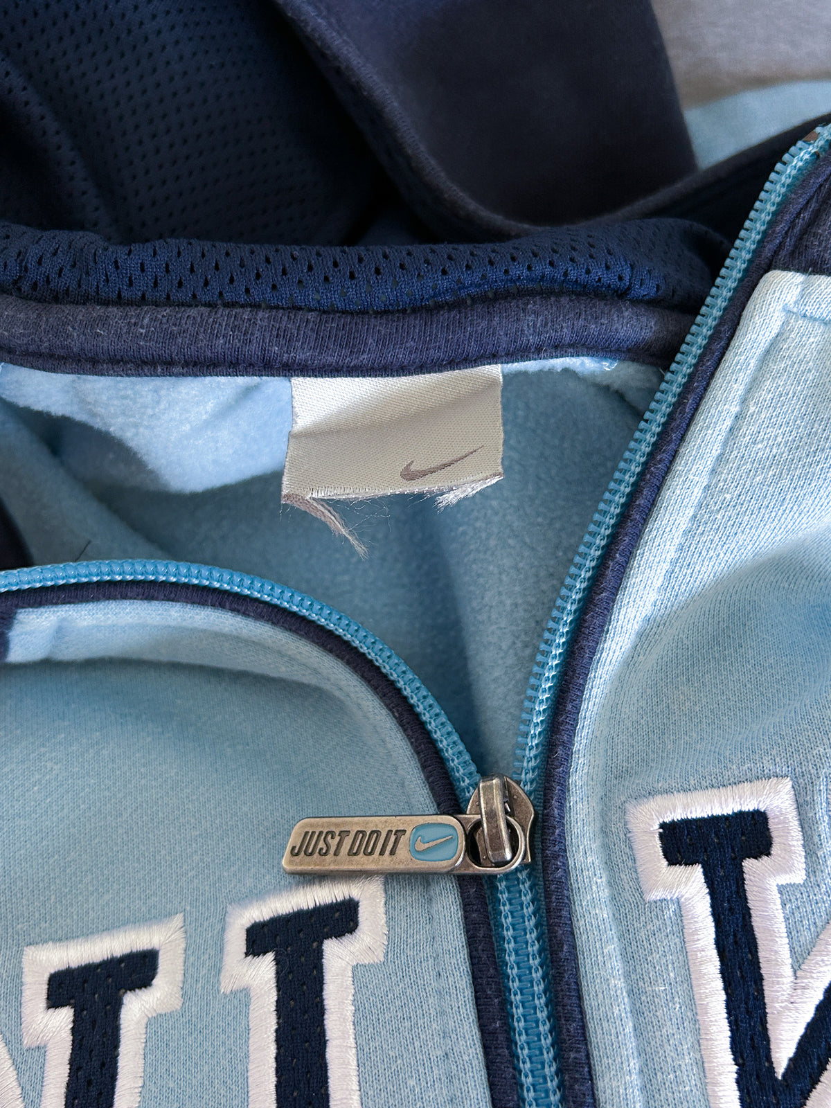 Vintage Nike *SPELL OUT* Sweatjacket | S