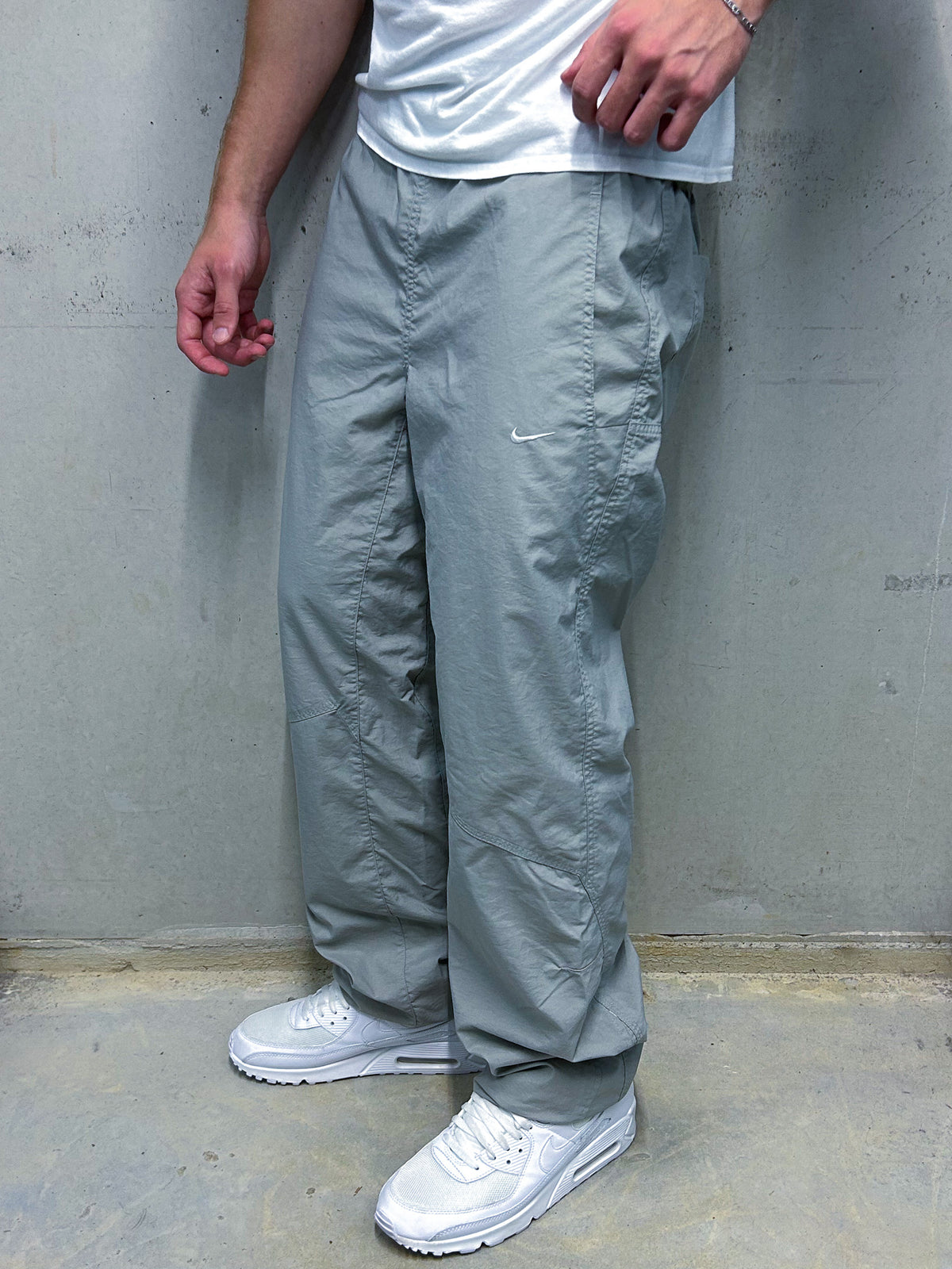 Nike Vintage Trackpants | L