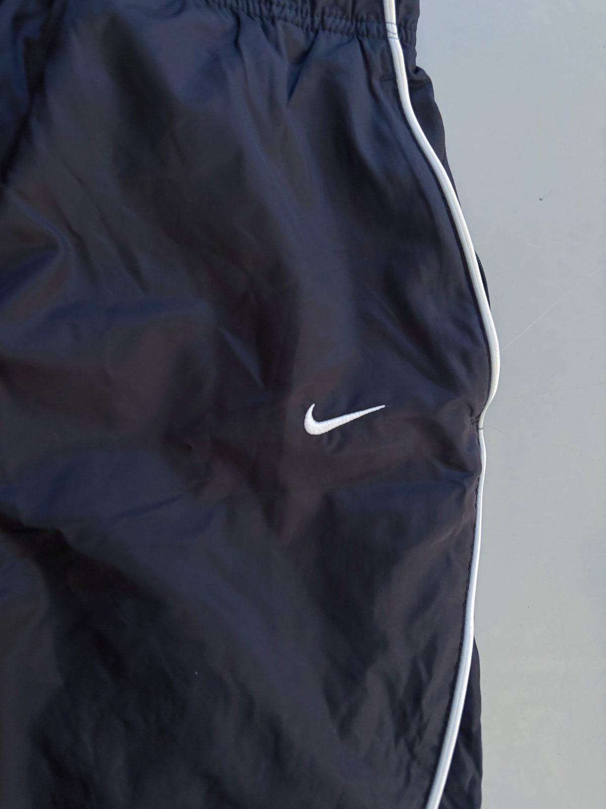 Nike Vintage Trackpants | L