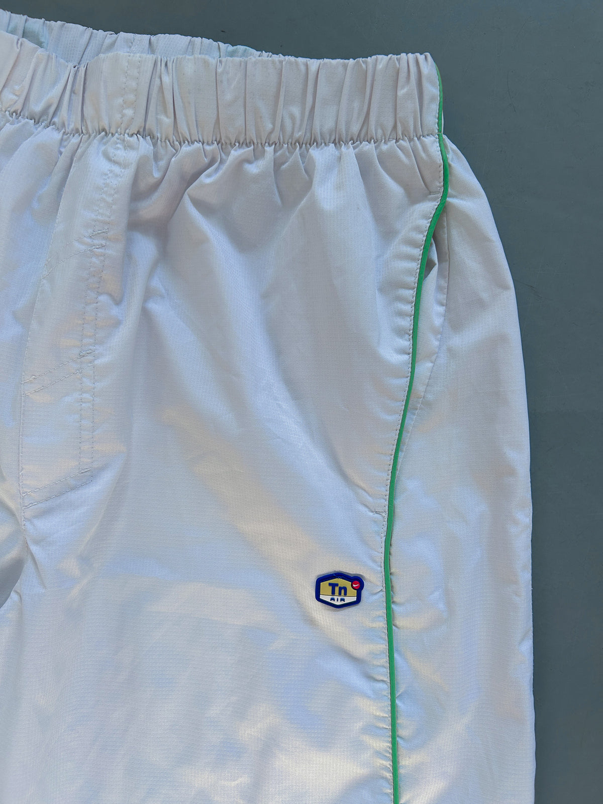 Nike Vintage *TN* Trackpants | L