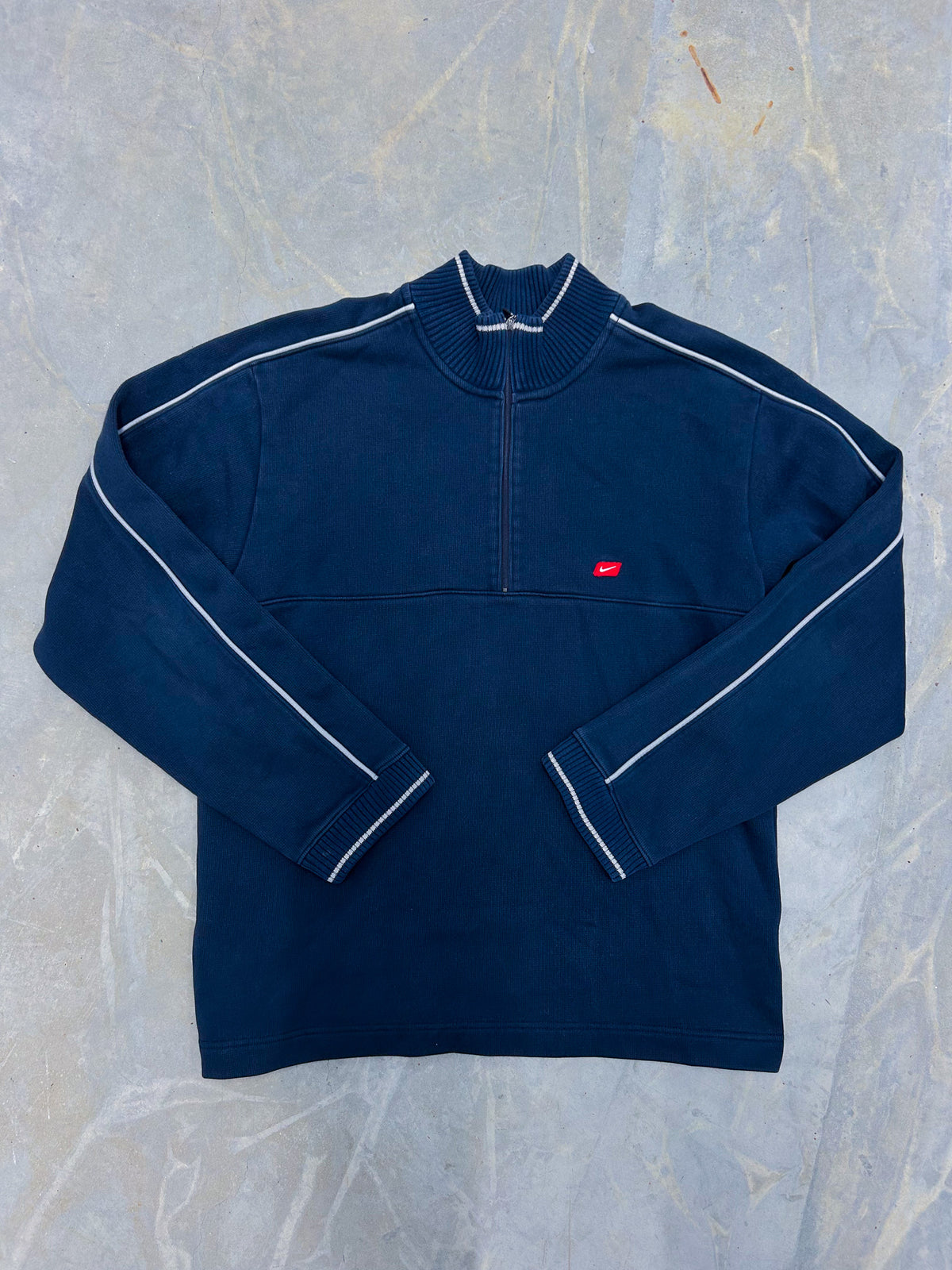 Vintage Nike Half-Zip Pullover | M
