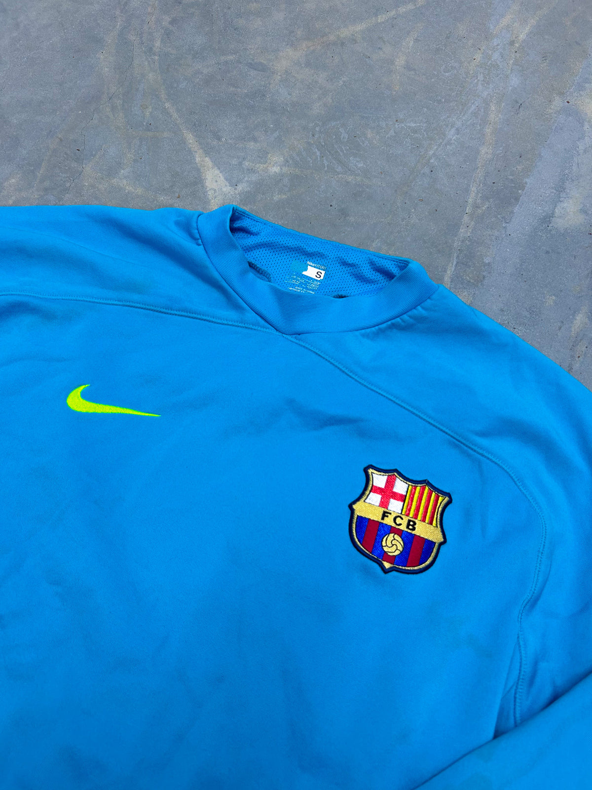 Vintage Nike x Barca Pullover | S