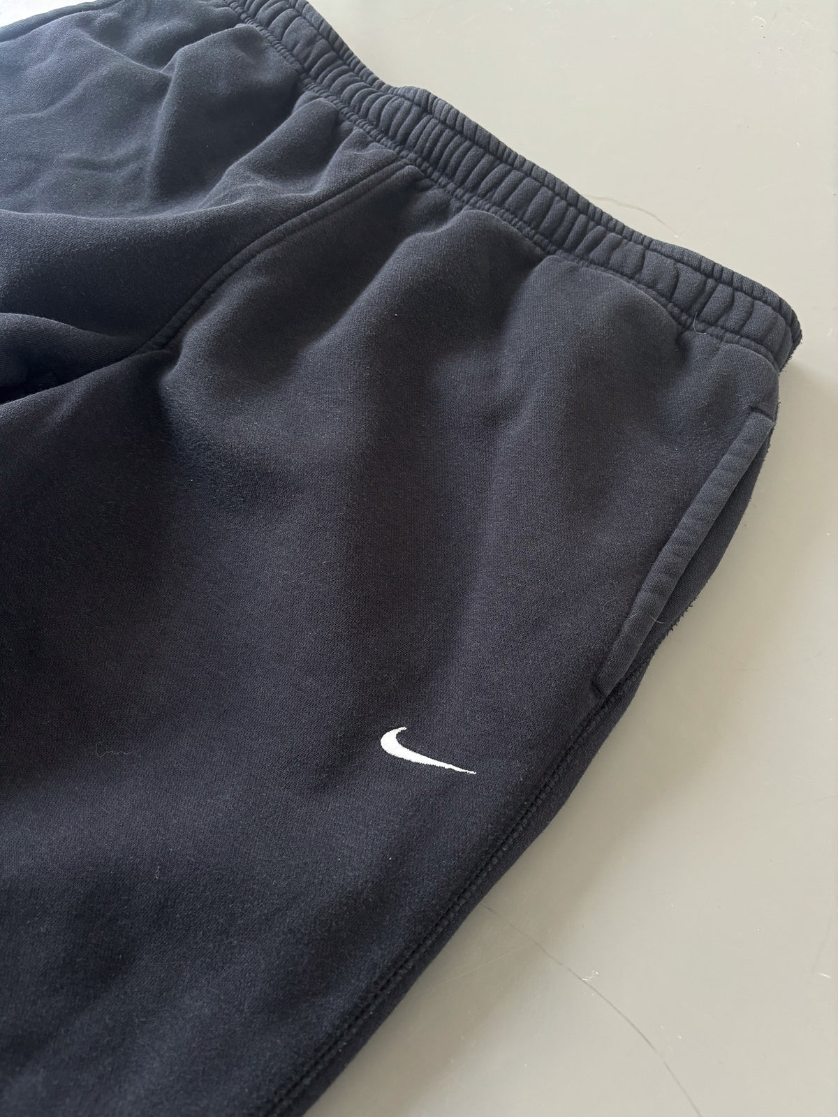 Nike Vintage Open Leg Sweatpants | M