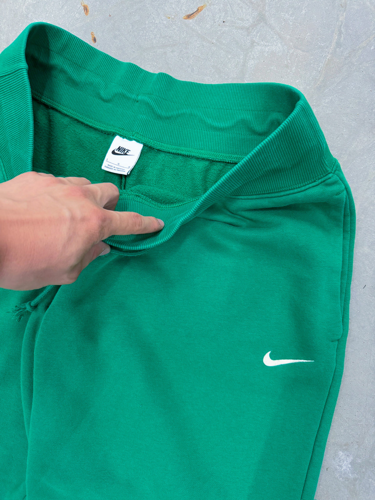 Nike Vintage Sweatpants | L
