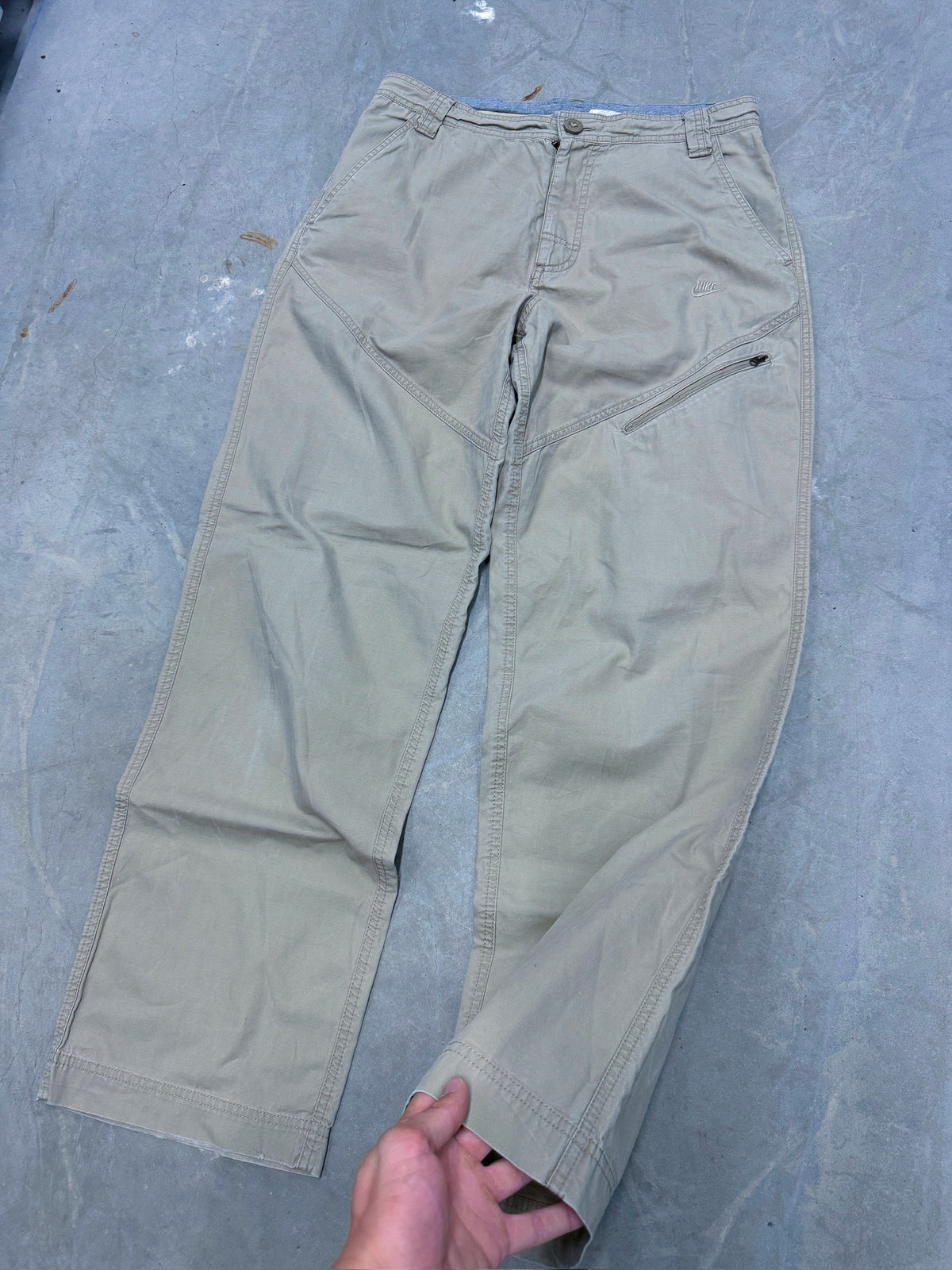 Nike Vintage Cargo Pants | M
