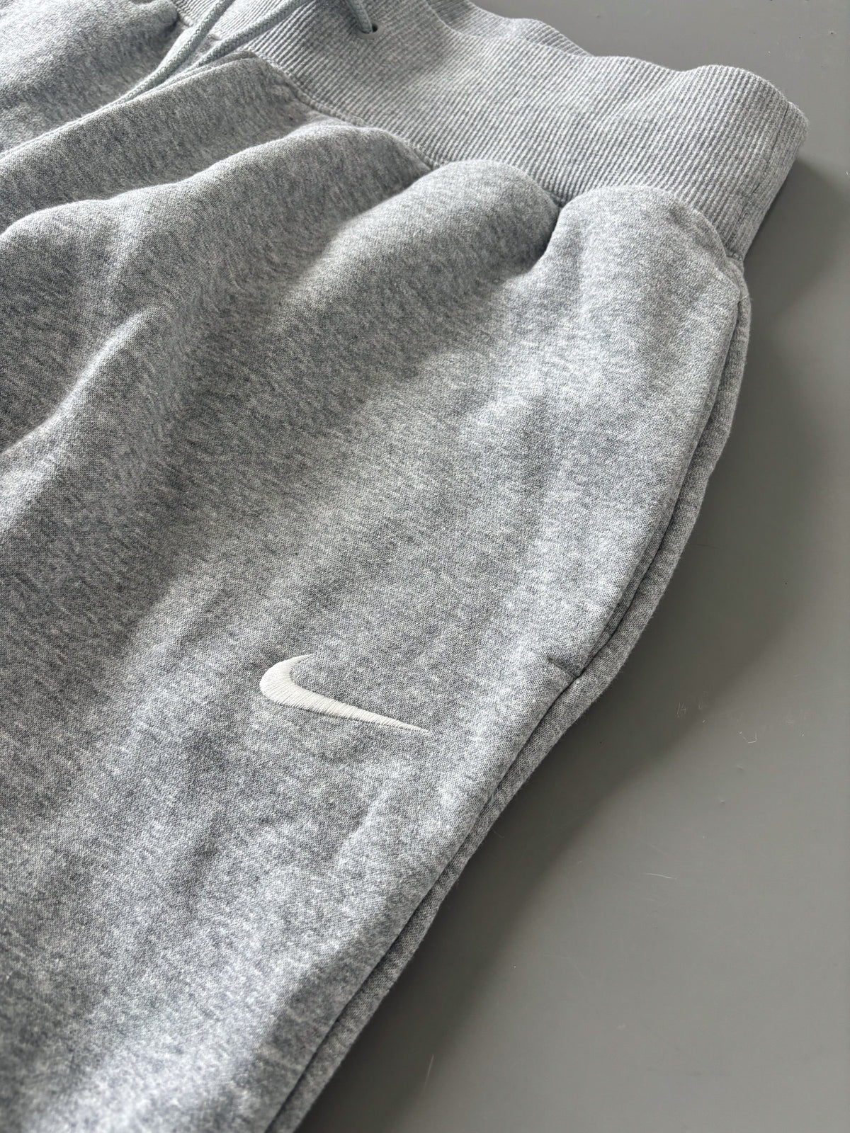 Nike Vintage Sweatpants | S