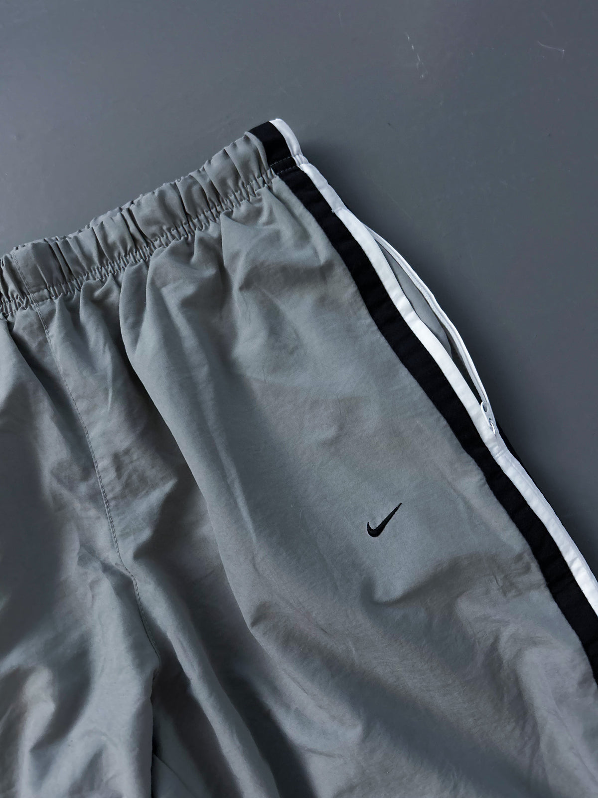 Nike Vintage *PREMIUM* Trackpants | M