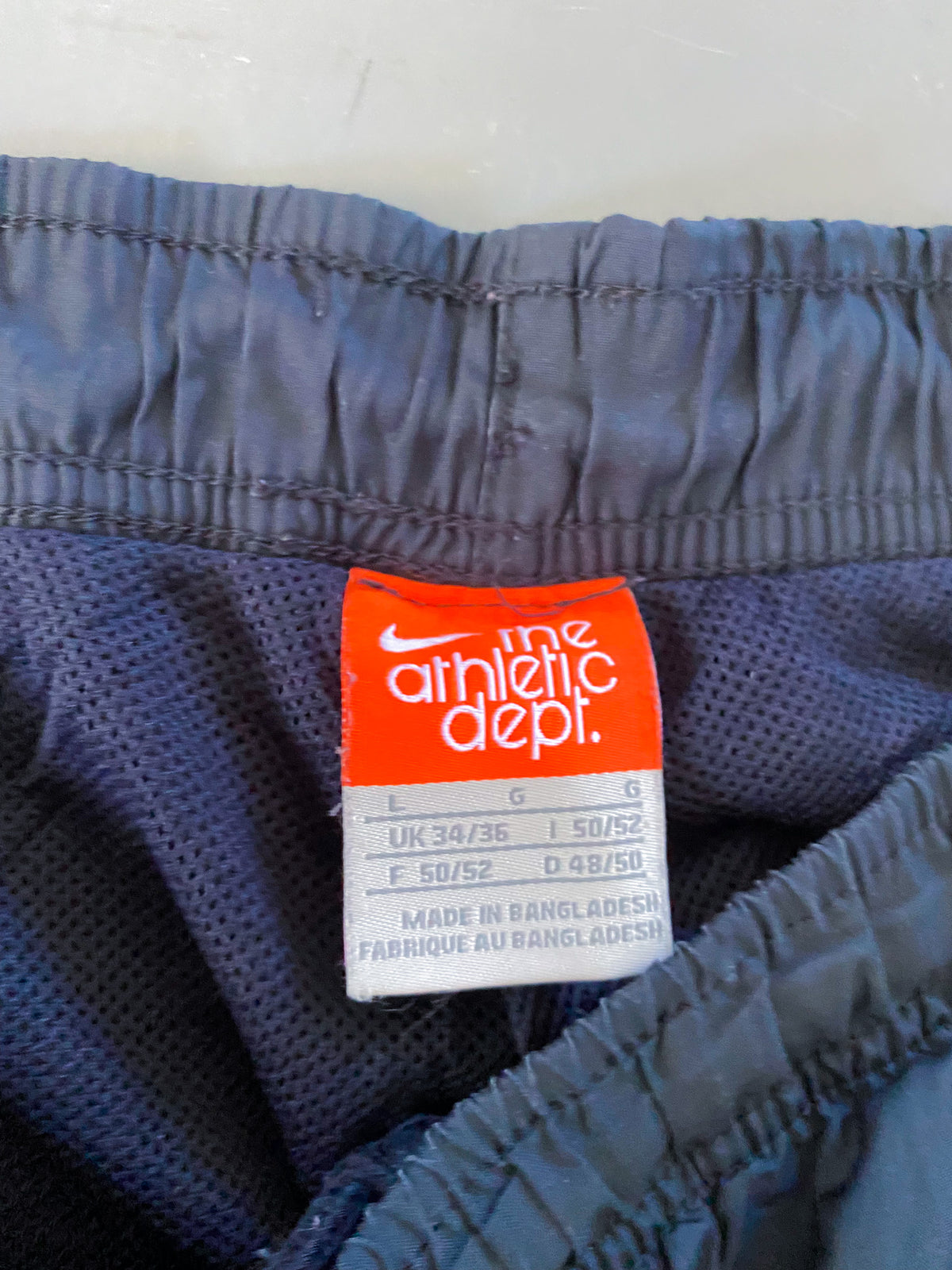 Nike Vintage Trackpants | L