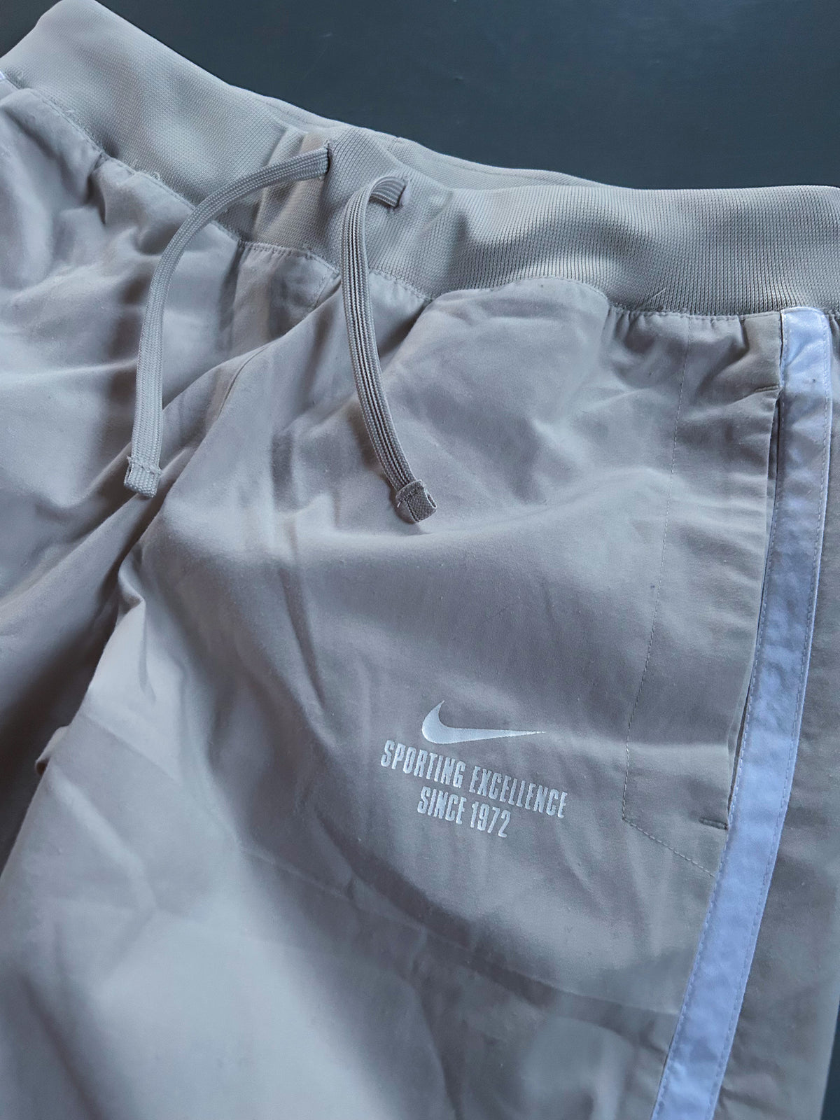 Nike Vintage Trackpants | XS