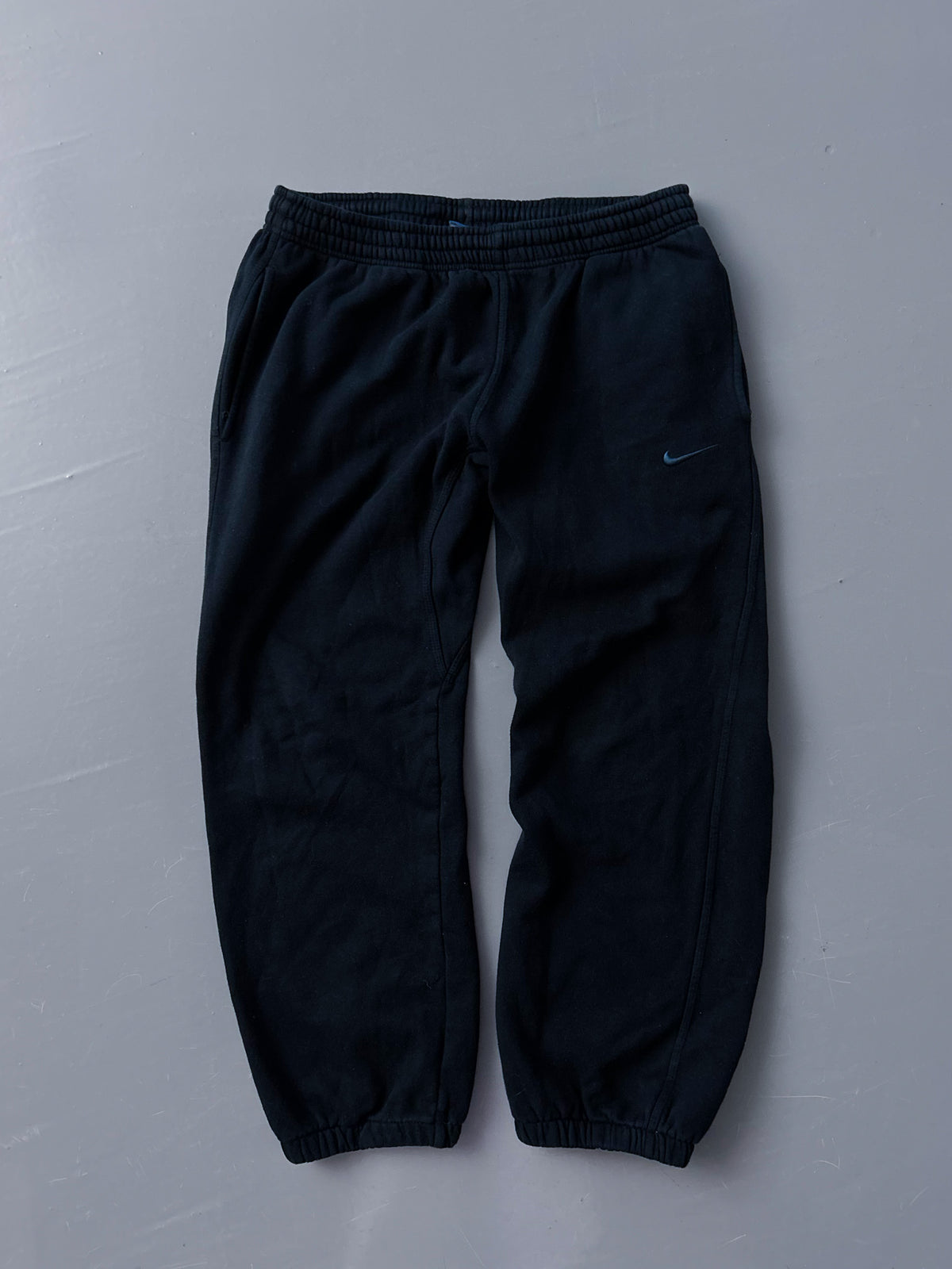 Nike Vintage Trackpants | XS