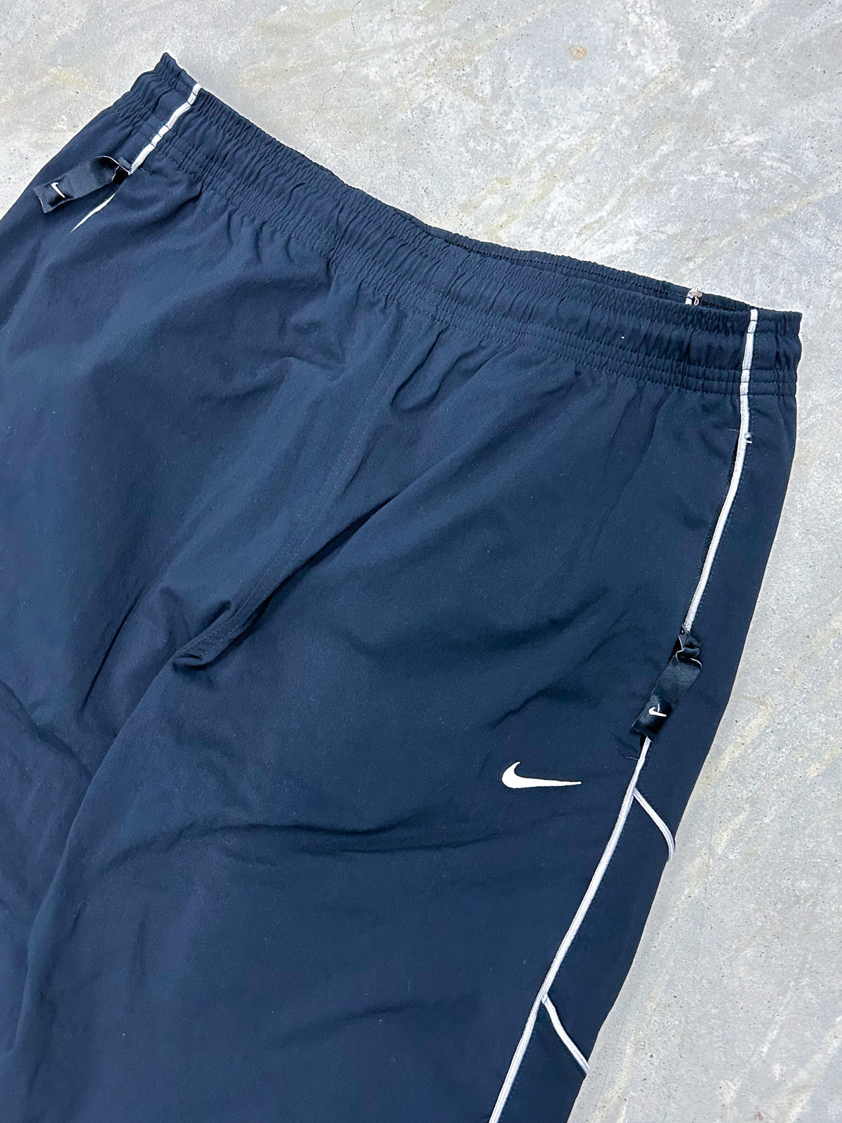 Nike *Classic* Vintage Trackpants | S