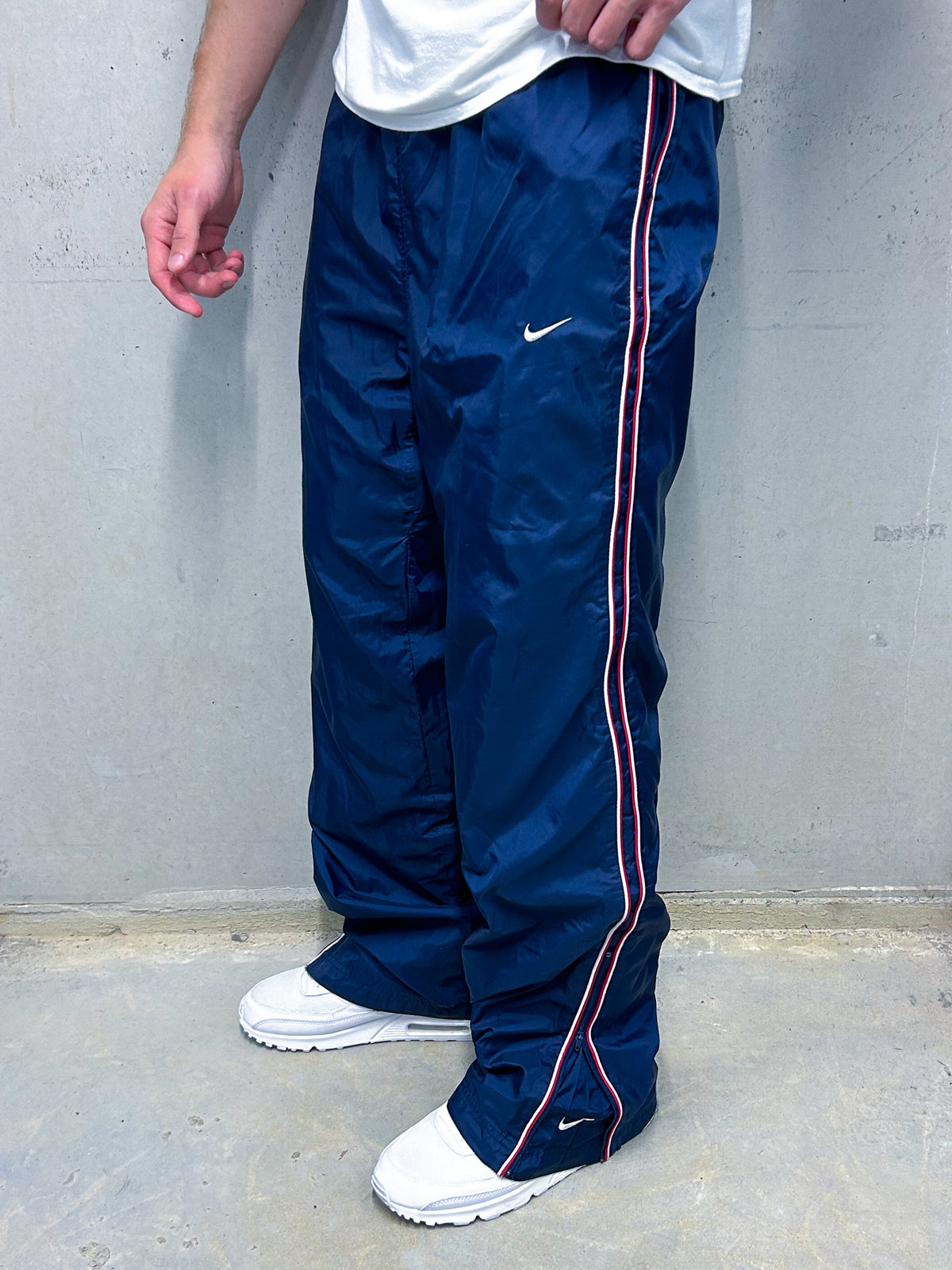 Nike Vintage *PREMIUM* Trackpants | L