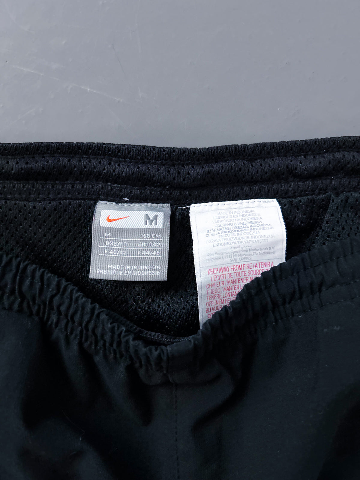 Nike Vintage Trackpants | M