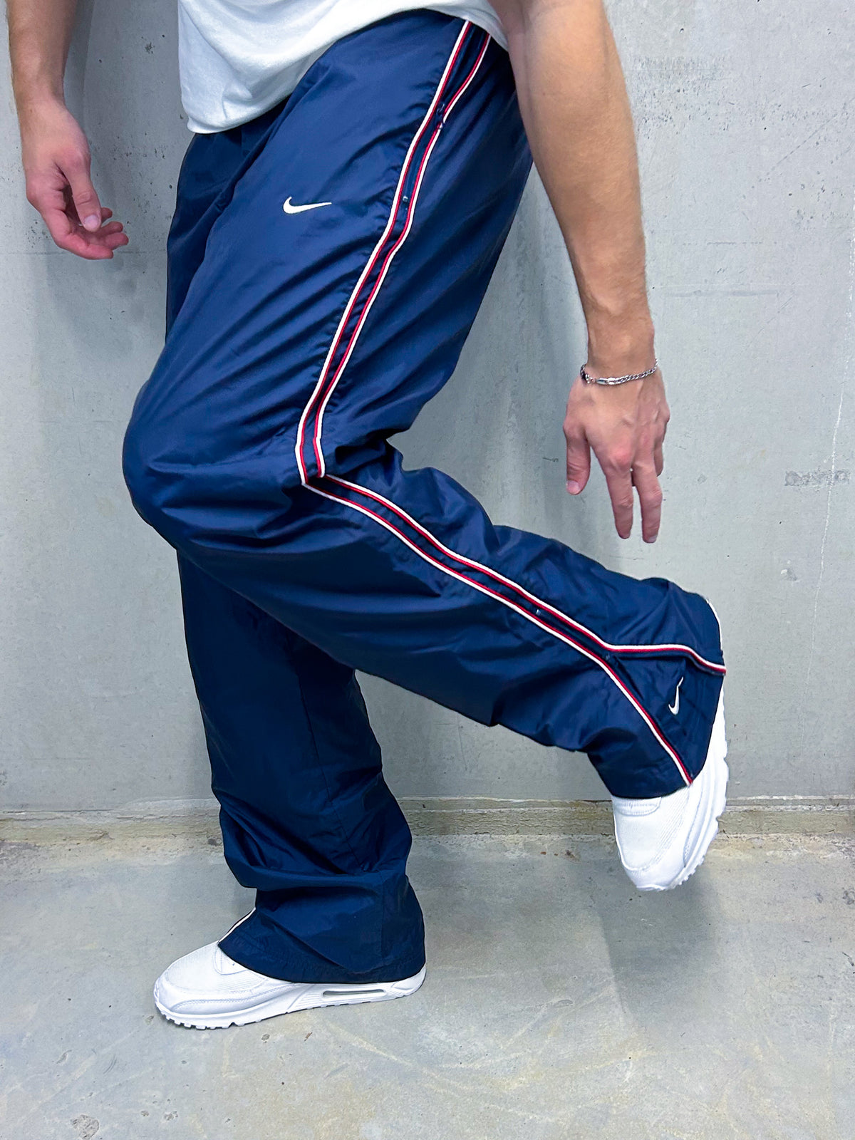 Nike Vintage *PREMIUM* Trackpants | L