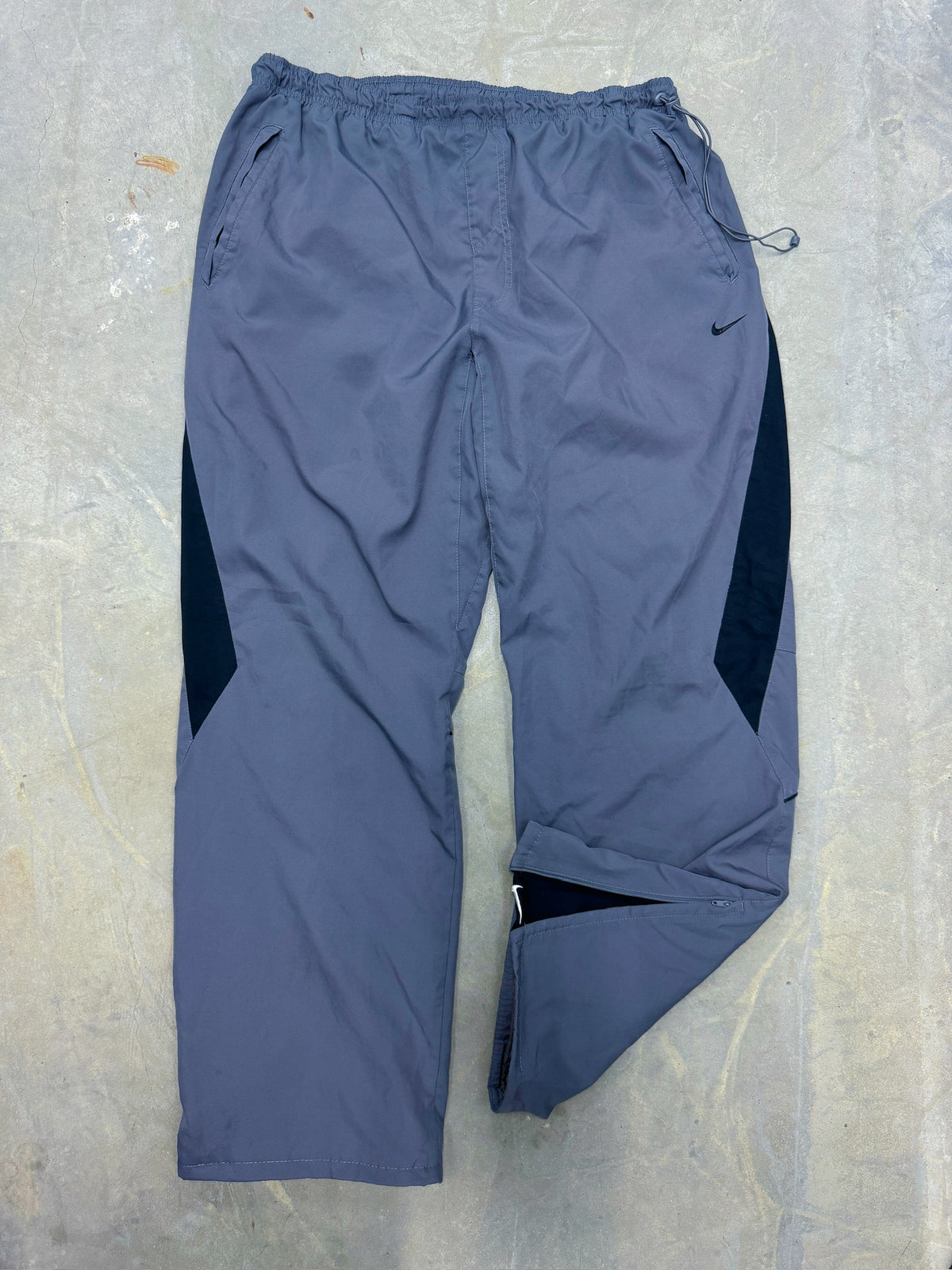 Nike Vintage Trackpants | L