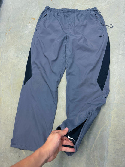Nike Vintage Trackpants | L