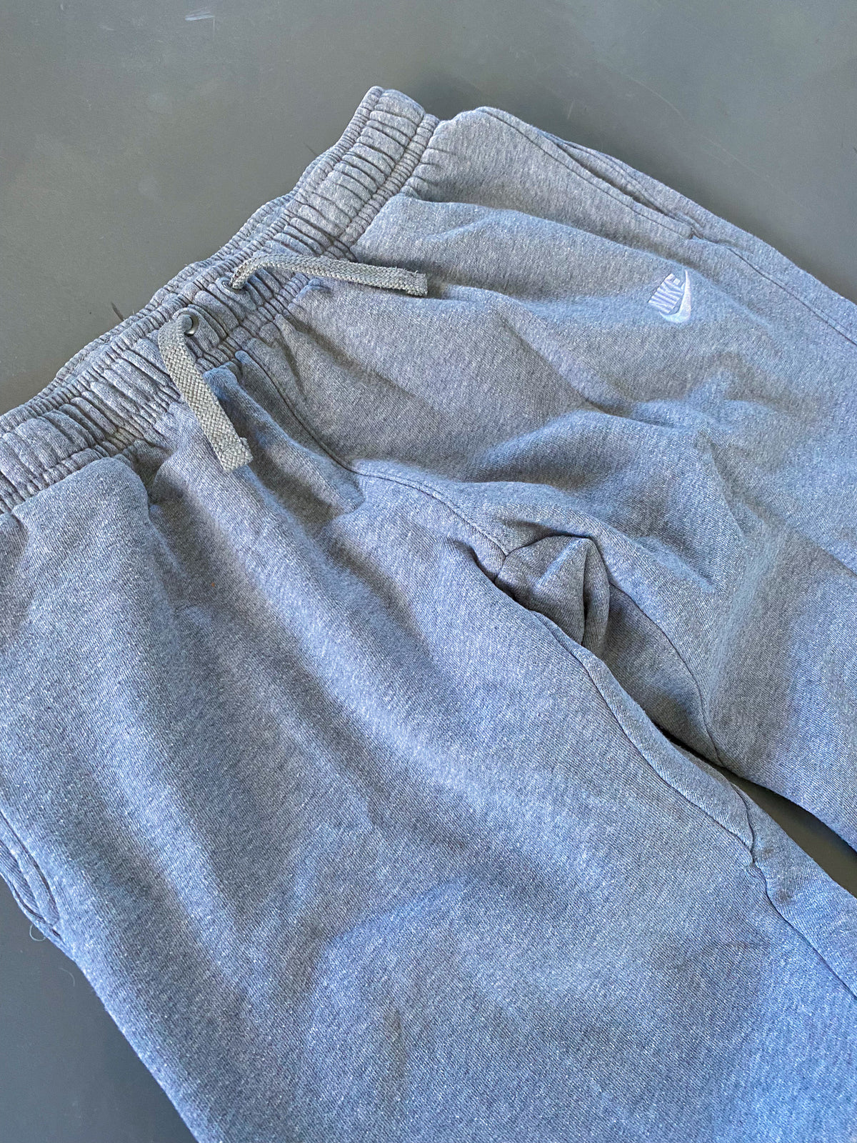 Nike Vintage Trackpants | XS