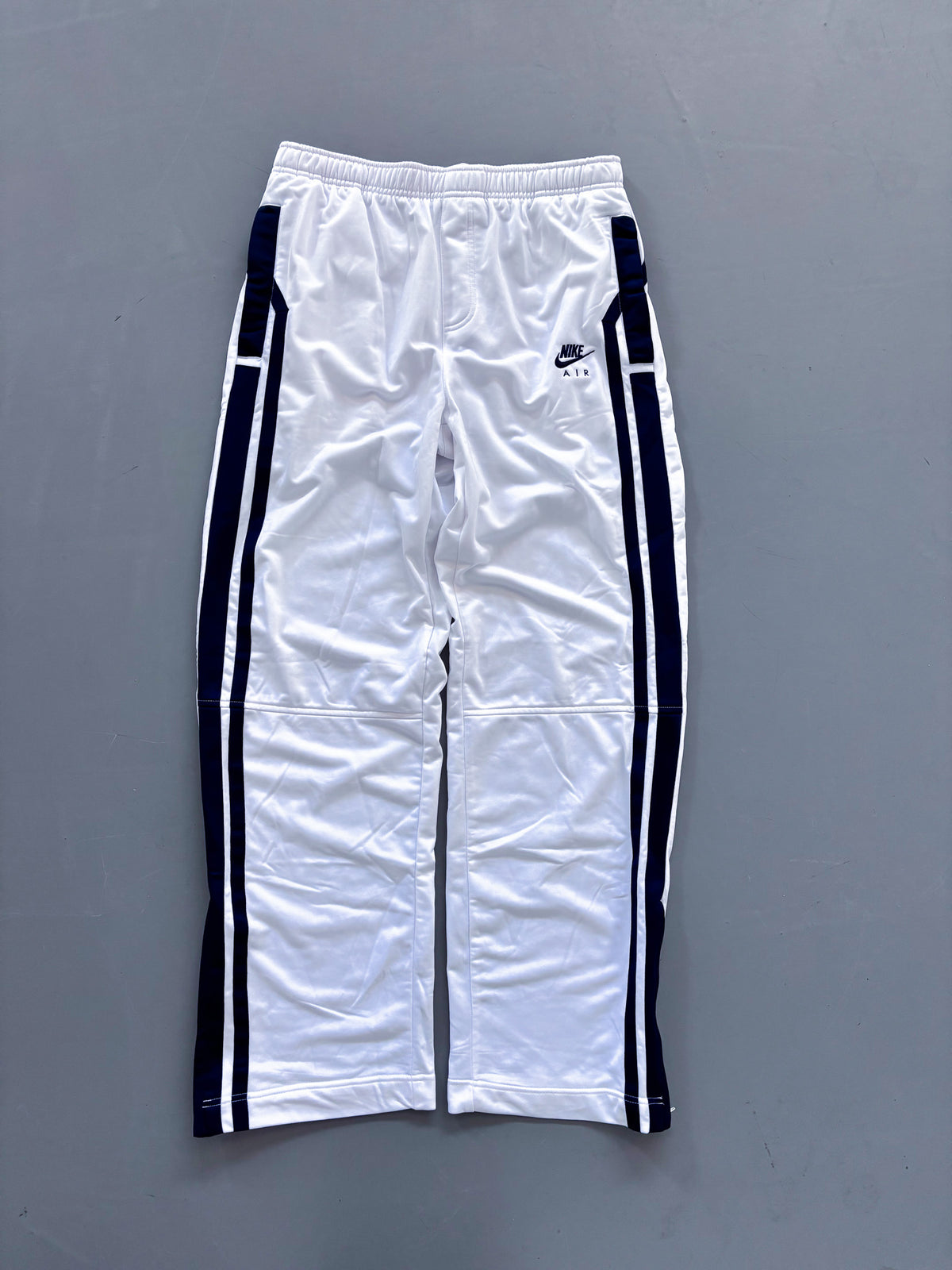 Nike Air Vintage Trackpants | M