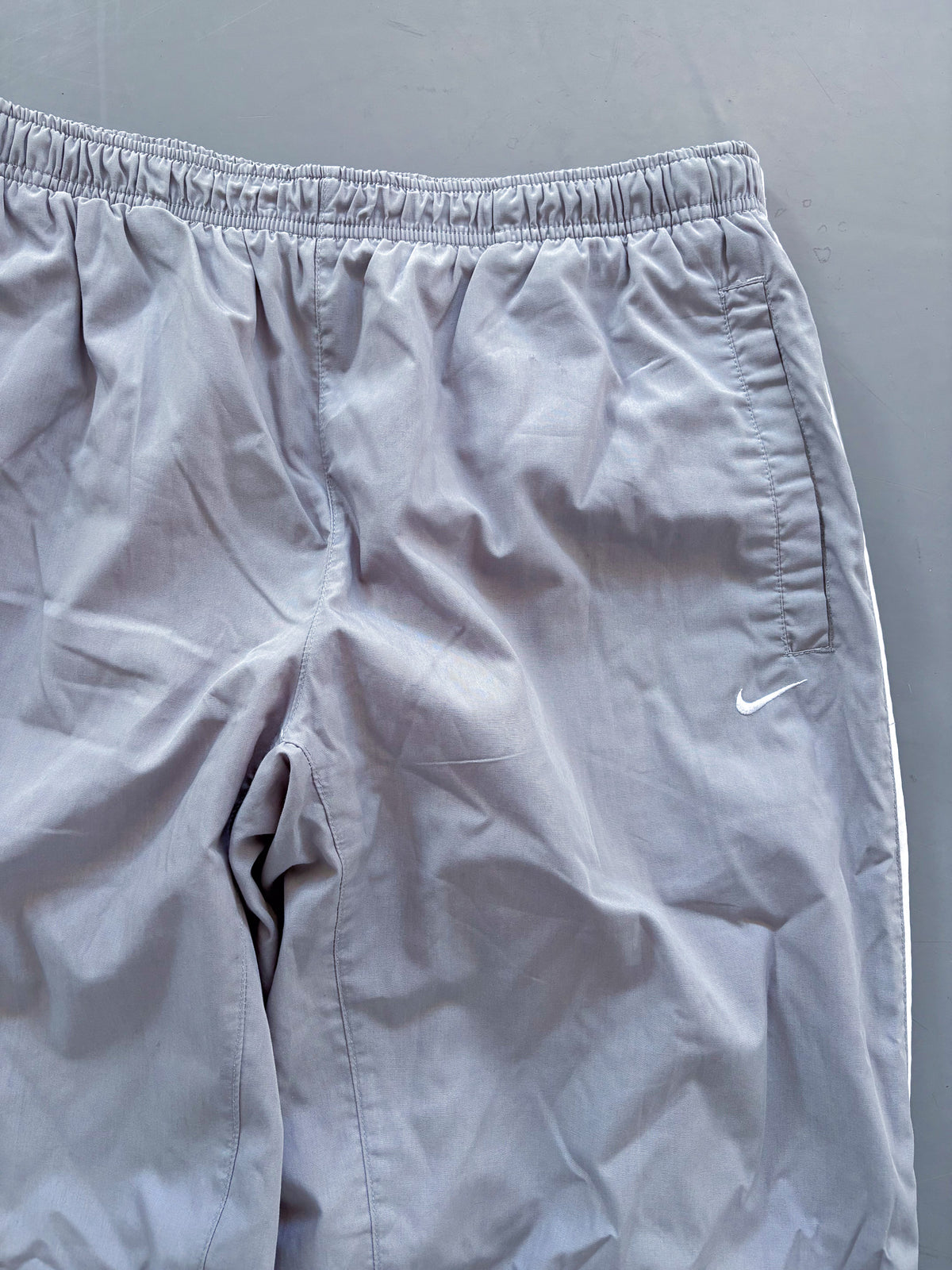 Nike Vintage Trackpants | L