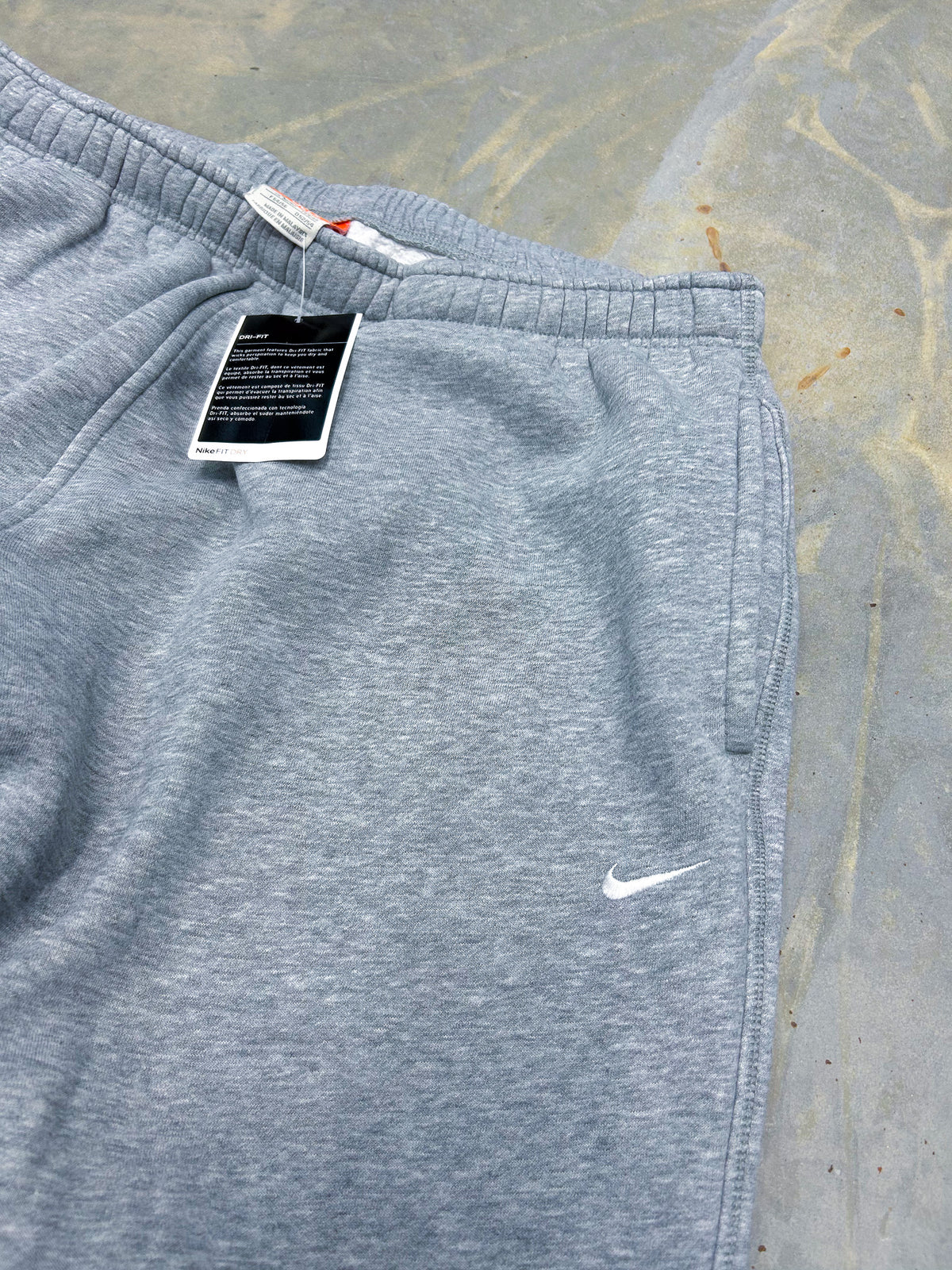 Nike Vintage *PREMIUM* Sweatpants | XL