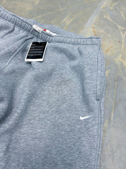 Nike Vintage *PREMIUM* Sweatpants | XL