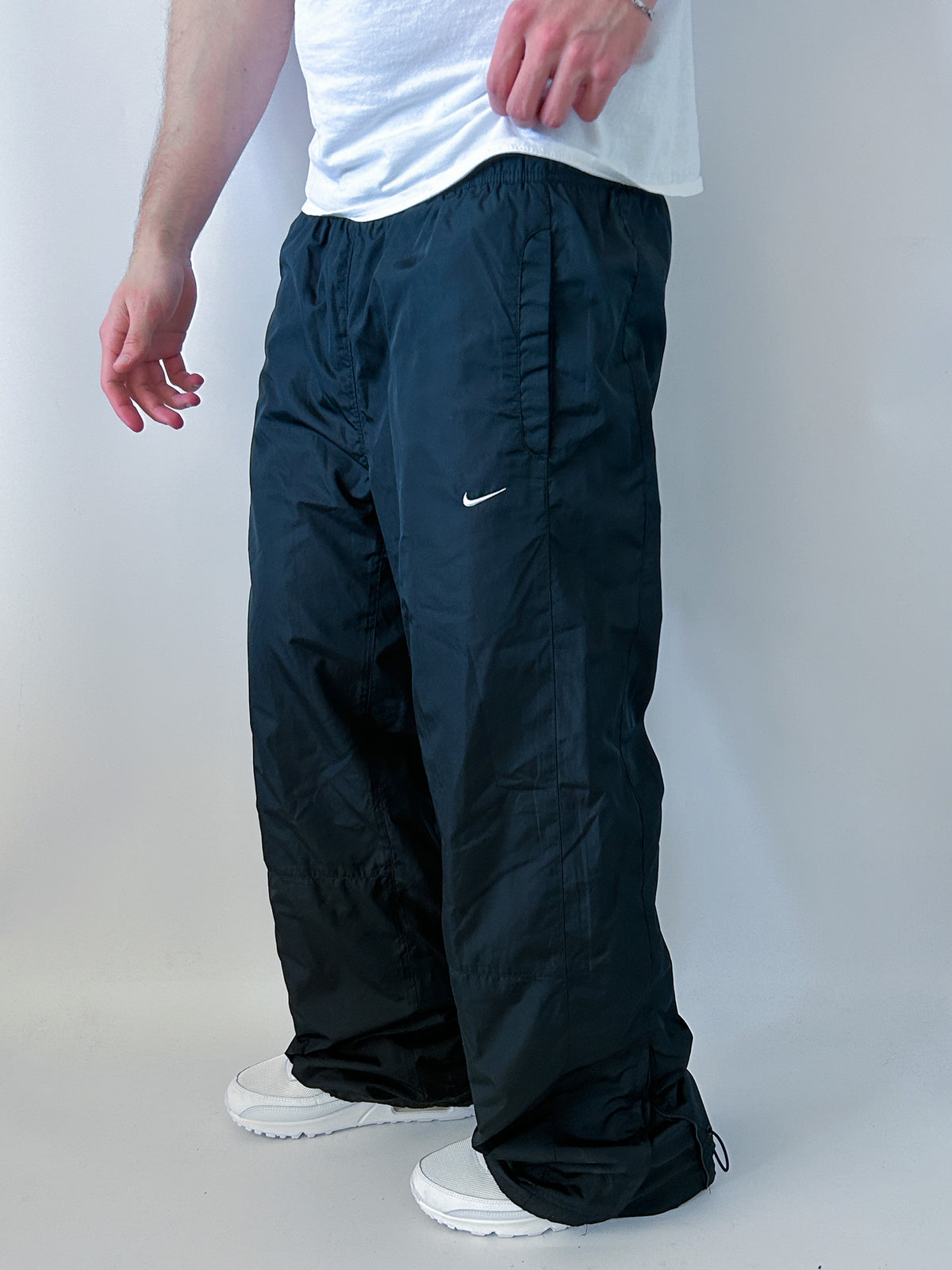Nike Vintage Trackpants | L