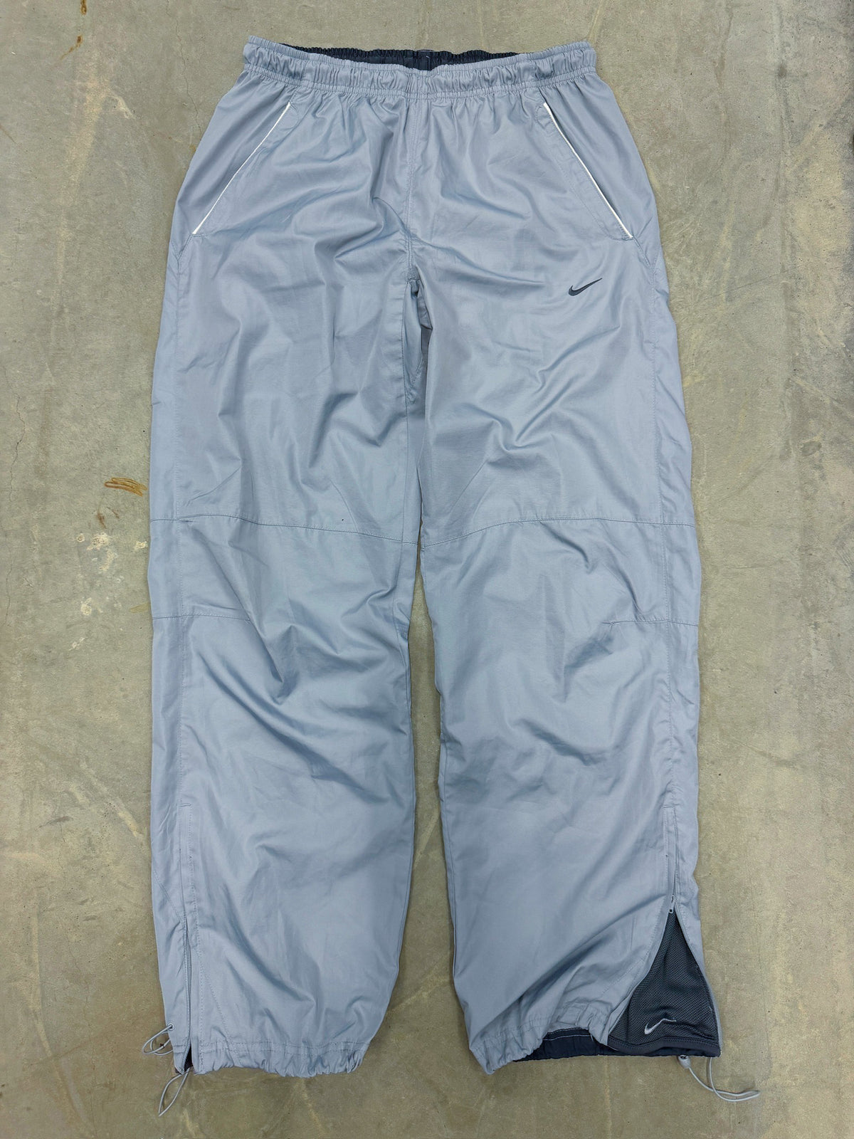 Nike *Premium* Vintage Trackpants | L