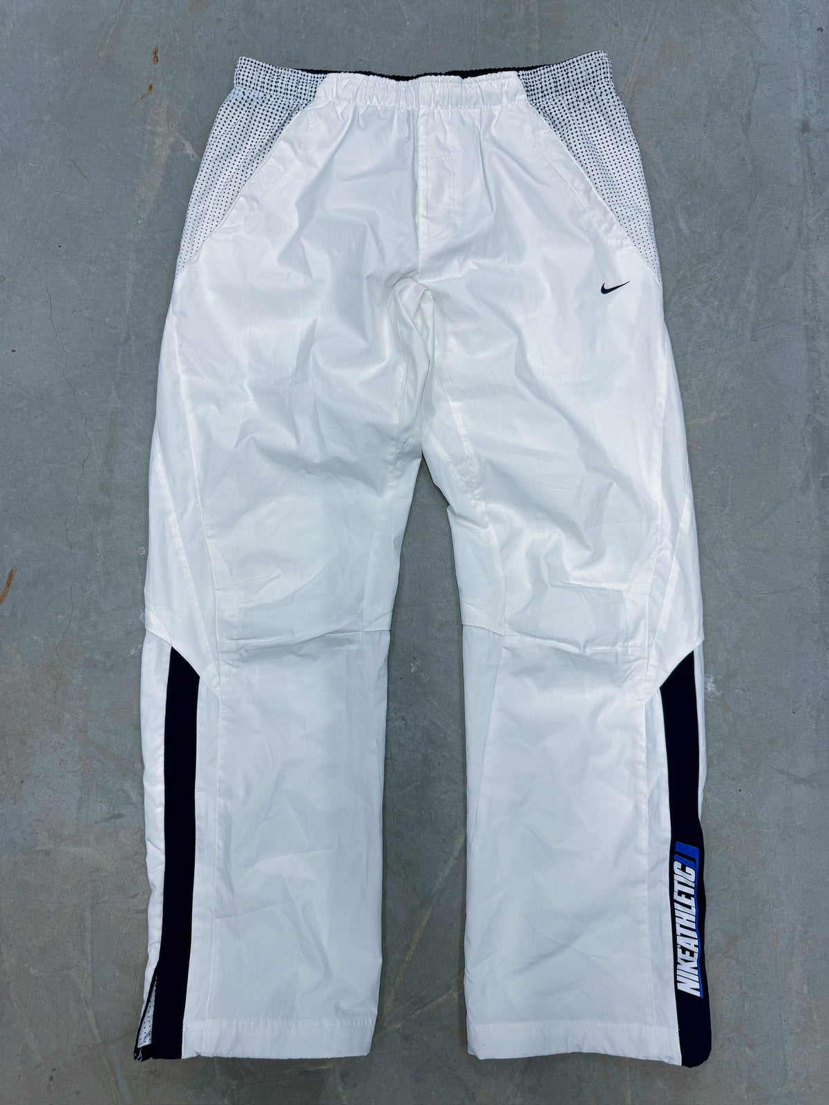 Nike *Premium* Vintage Trackpants | L