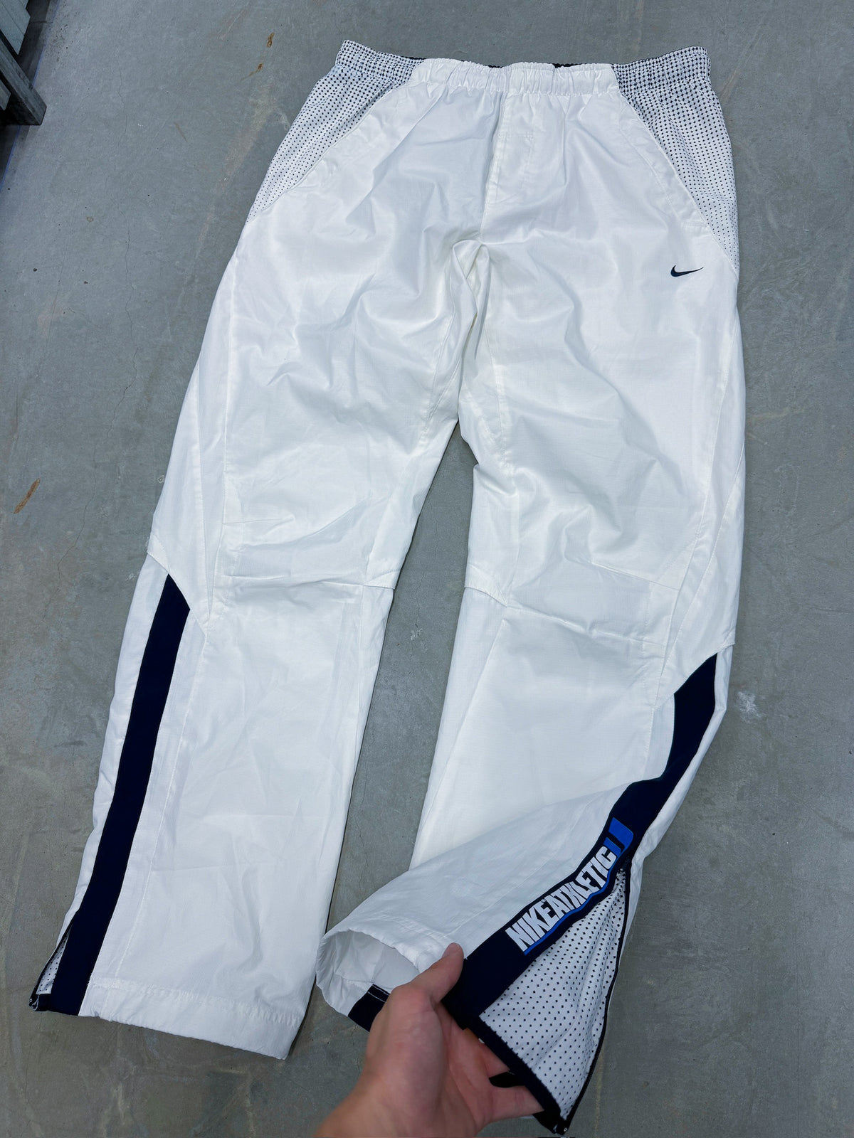 Nike *Premium* Vintage Trackpants | L