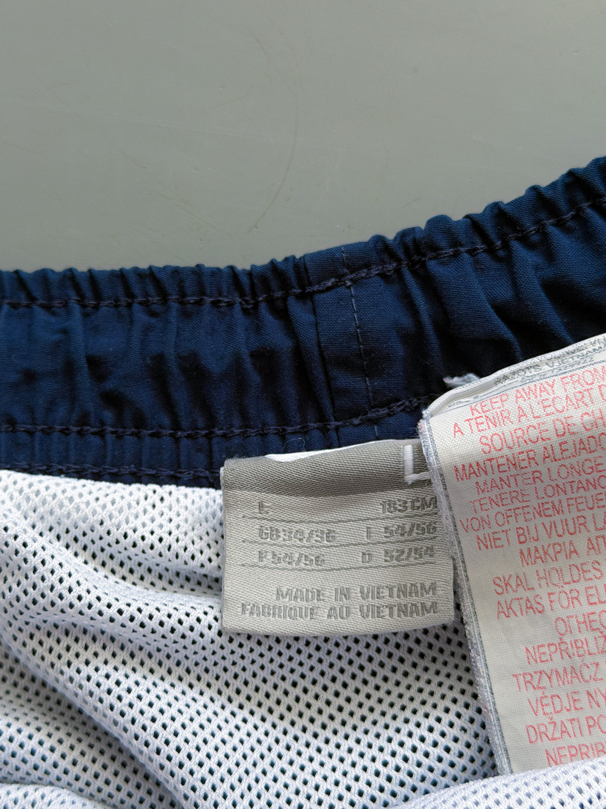 Vintage Nike Shorts | L