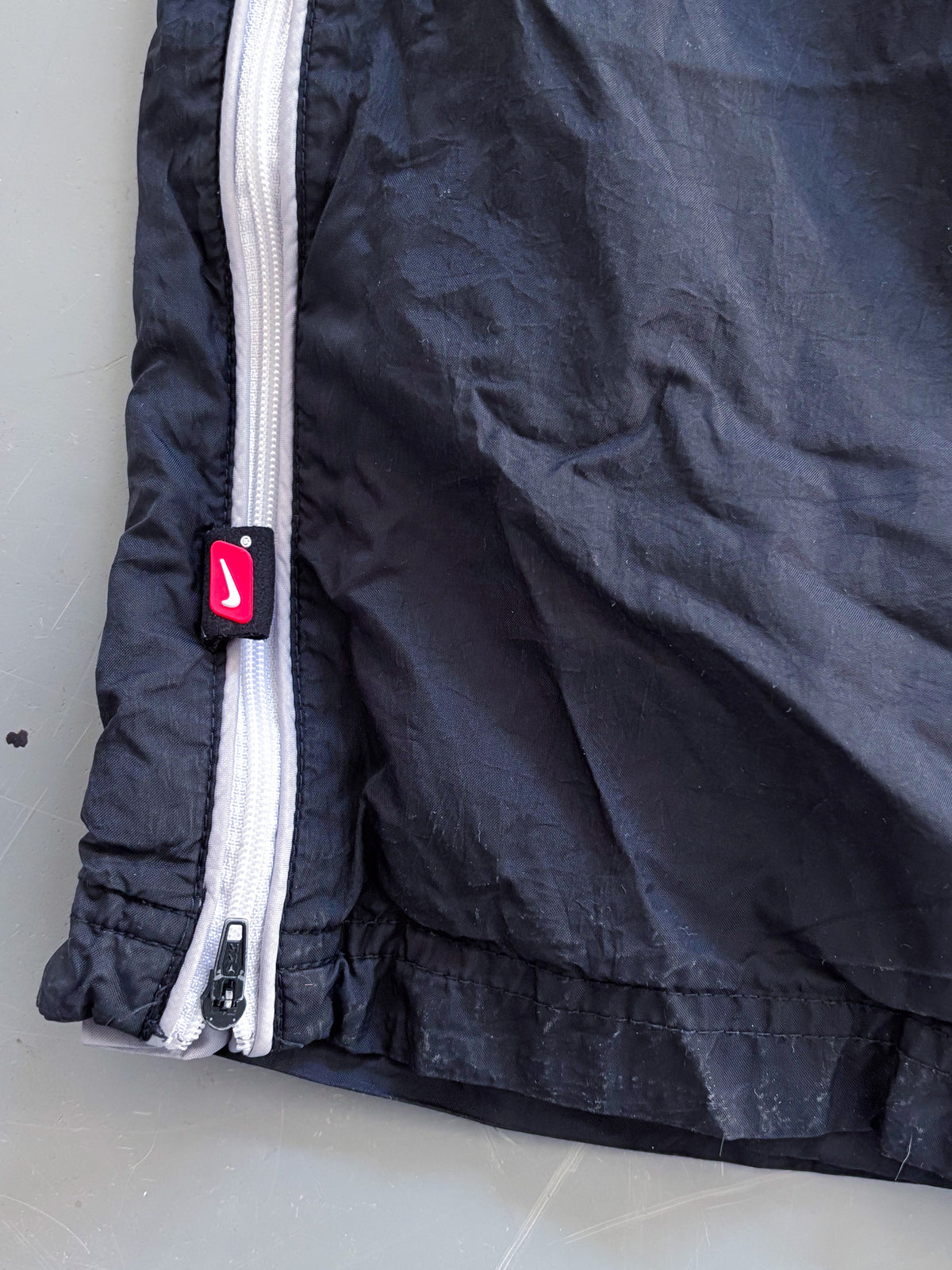 Nike Vintage Trackpants | L