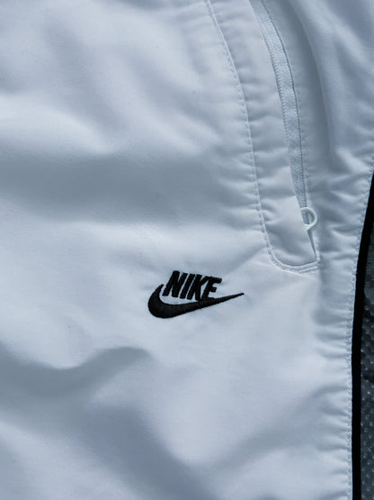 Vintage Nike Shorts | S