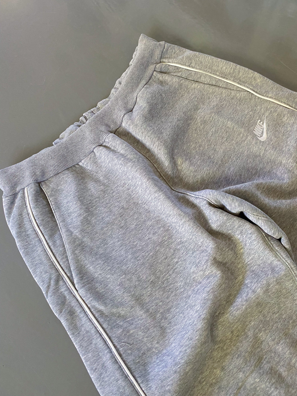 Nike Vintage Sweatpants | S