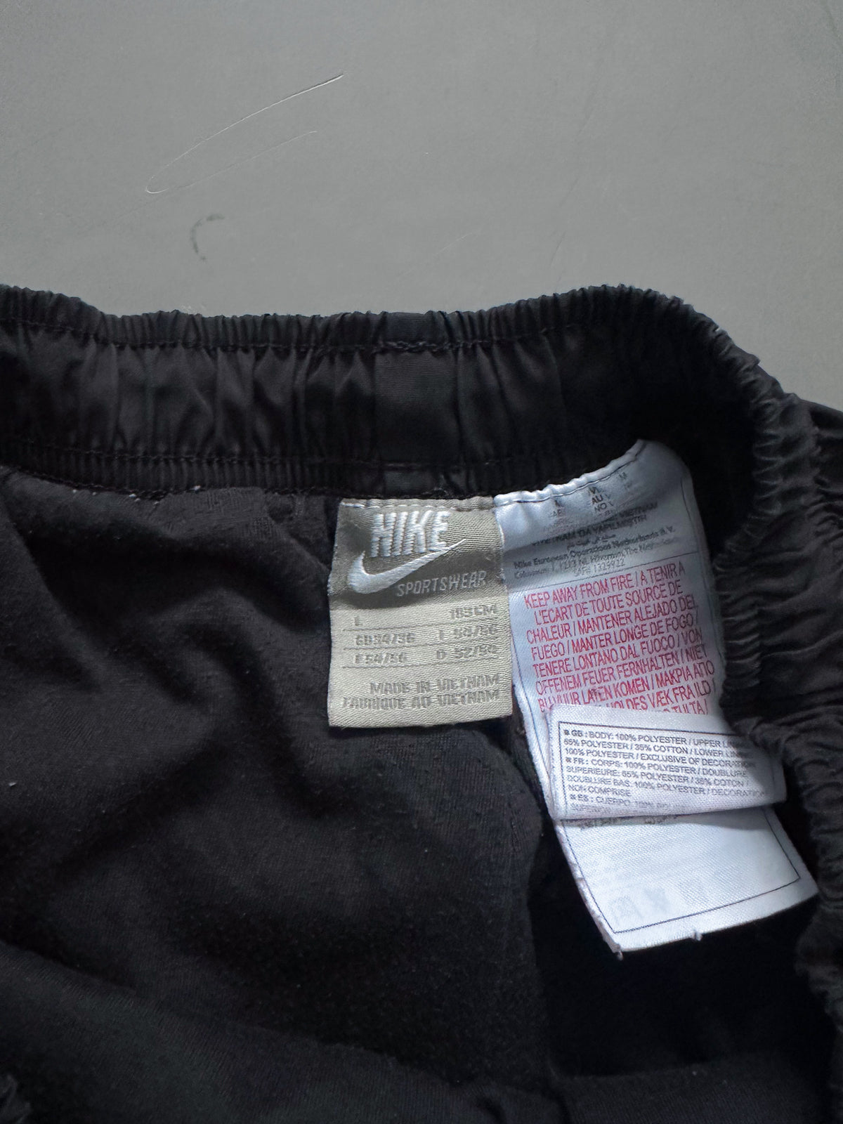 Nike Vintage Trackpants | L