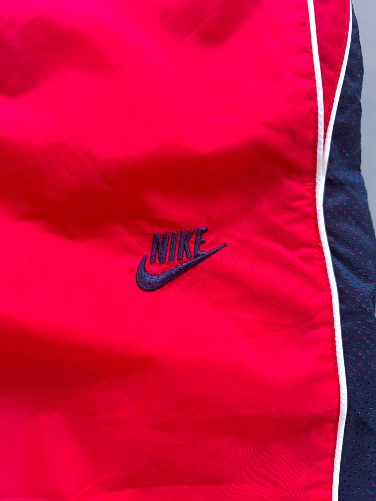 Nike Vintage Trackpants | L