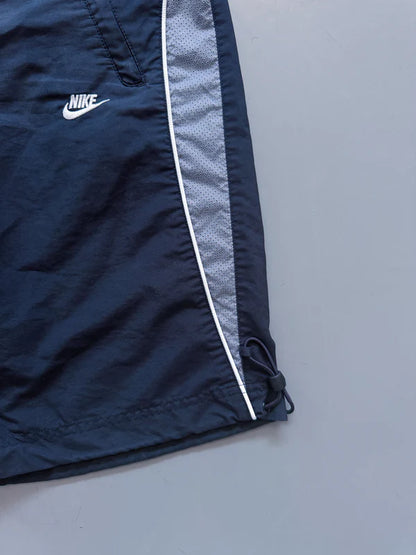 Vintage Nike Shorts | L