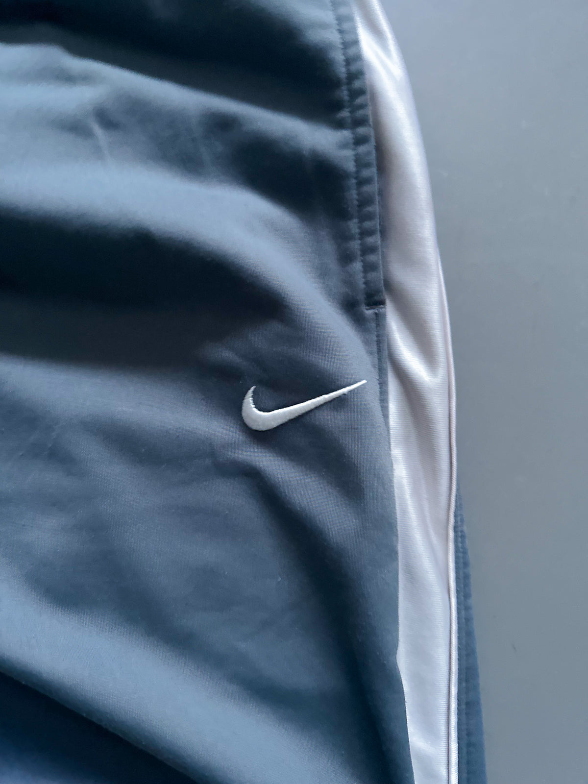 Nike Vintage Trackpants | L