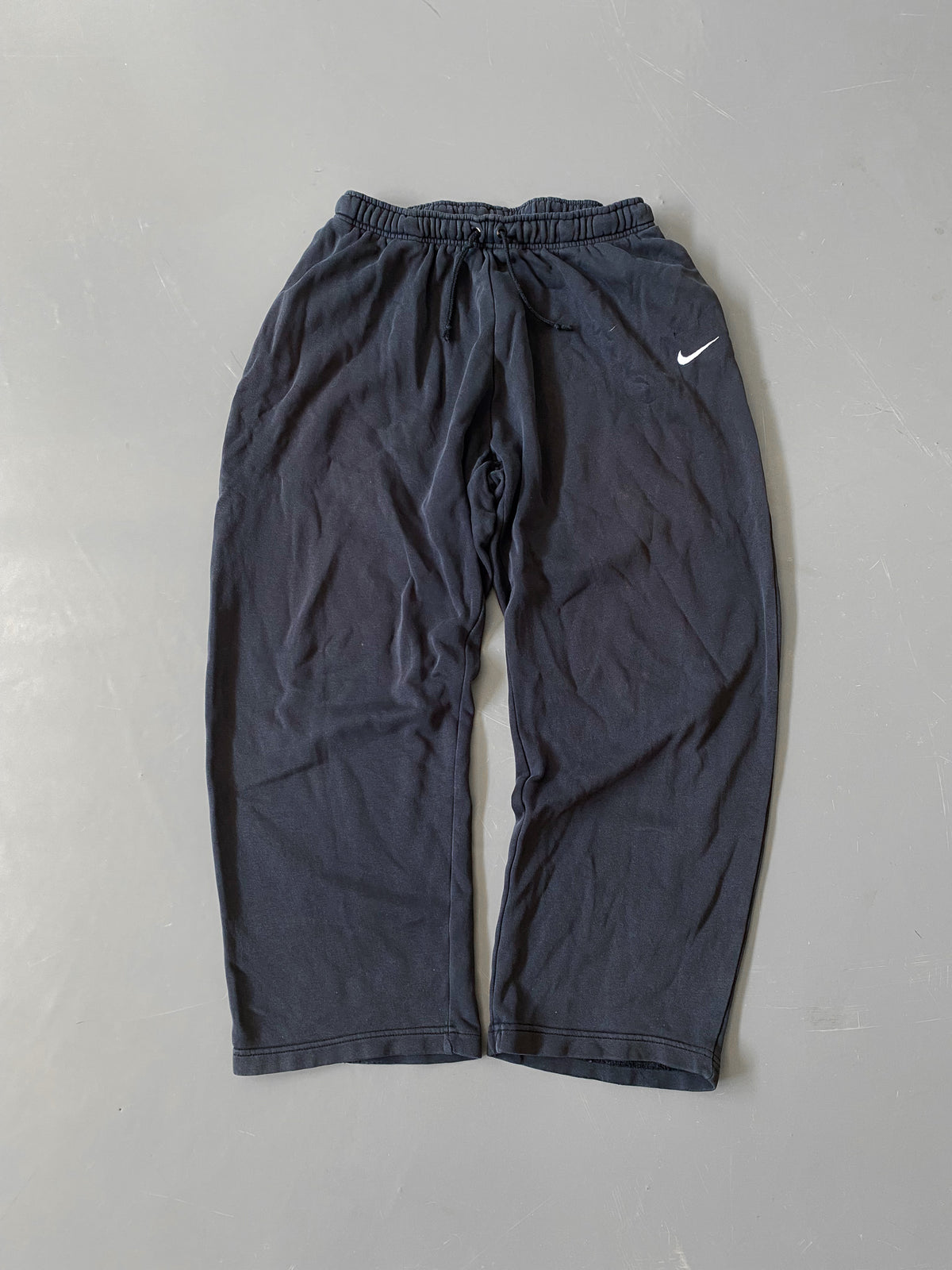 Nike Vintage *Open Leg* Sweatpants | M