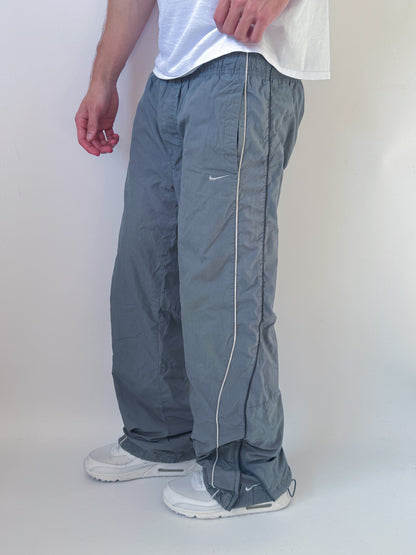 Nike Vintage Trackpants | M