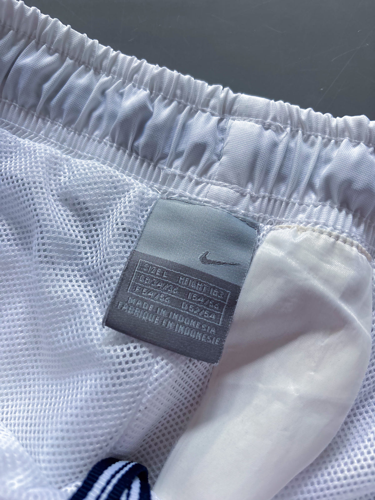 Nike Vintage Trackpants | L