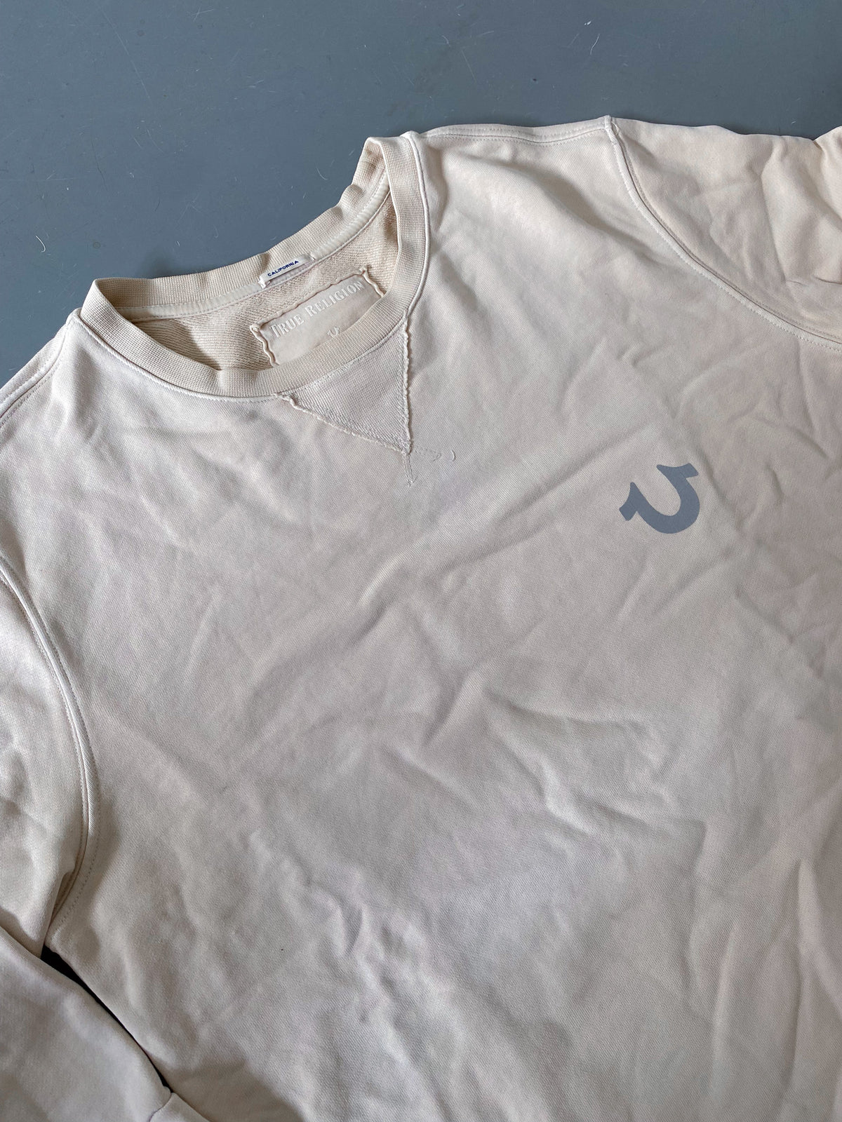 True Religion Vintage Pullover | L