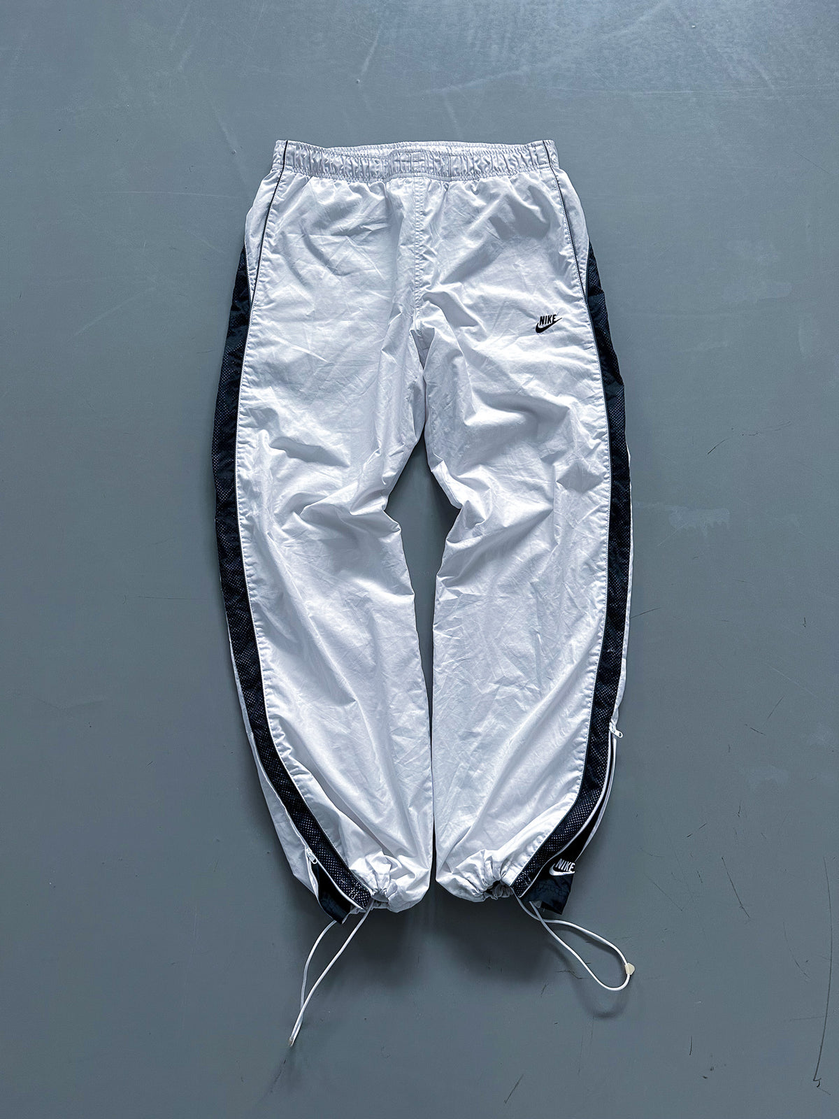 Nike Vintage *PREMIUM* Trackpants | M