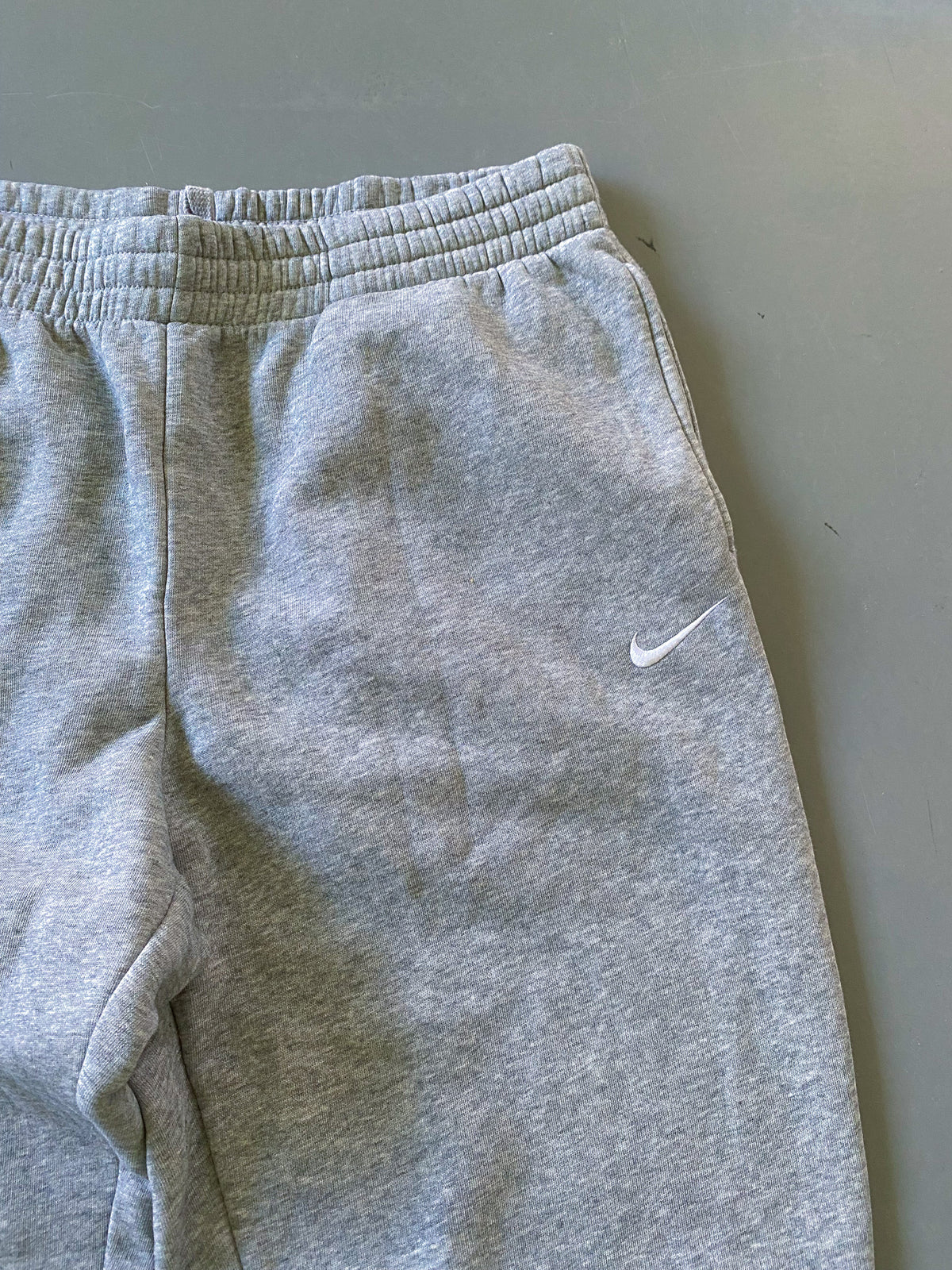 Nike Vintage Trackpants | L